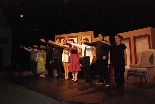 The cast of Noises Off bows at the end of the show.