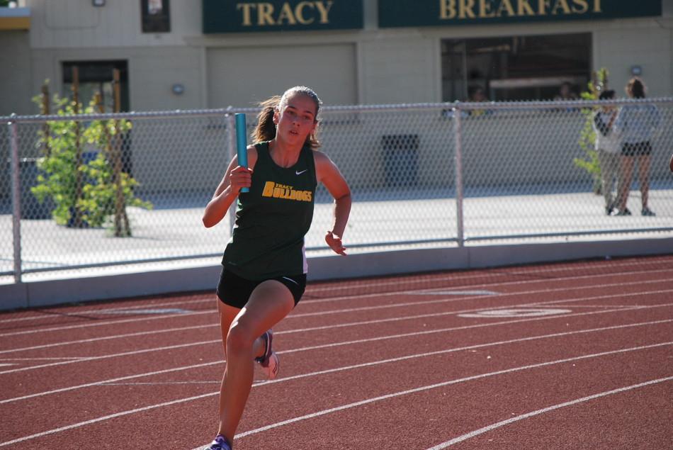 Melissa McDonald running in the relays