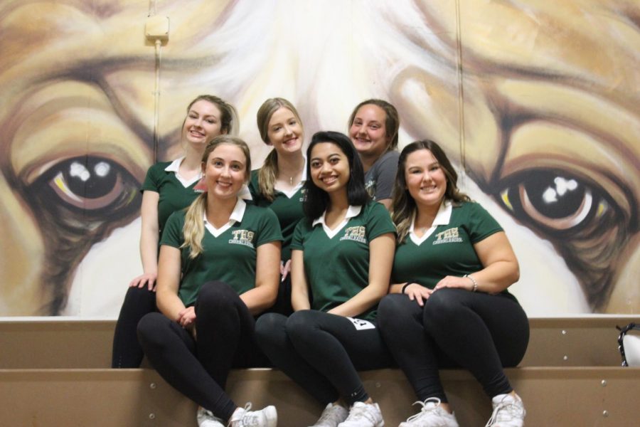 Tracy High 2019 cheer seasons seniors return back to help teach and construct the tryouts all three days