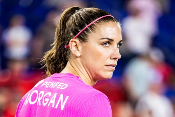 Alex Morgan Retires