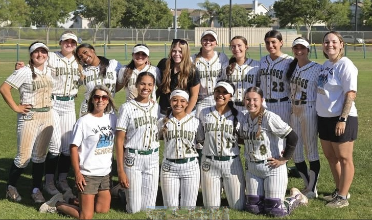 Dominant Dogs Celebrate Senior Night