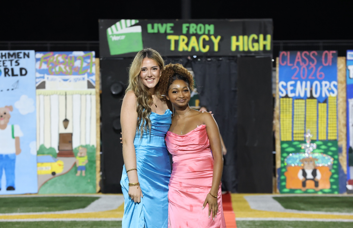 Club Sweethearts Shine in Night Rally