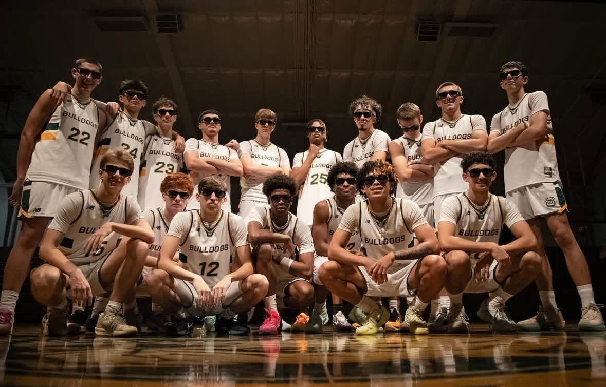Dogs Dominate; 96-30